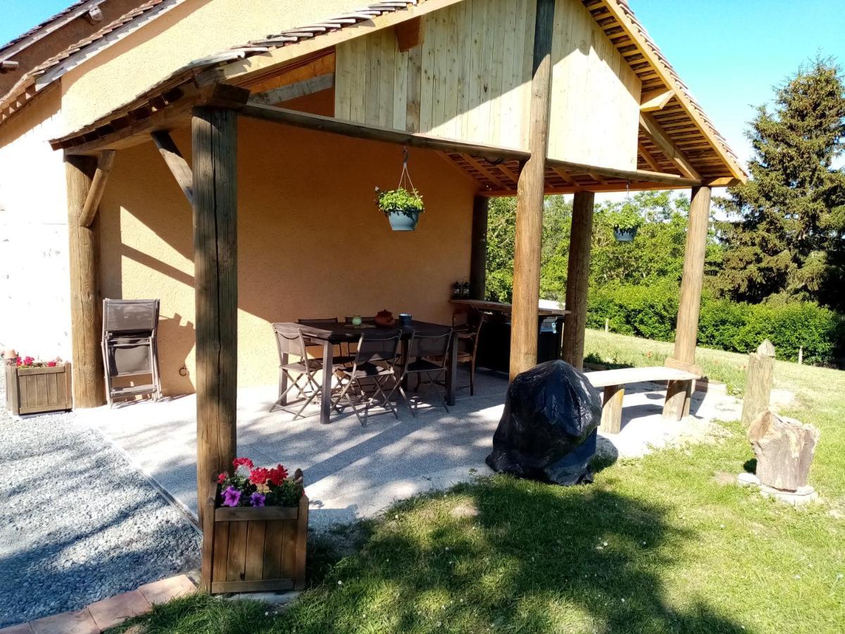 La Petite Maison Dans La Prairie Ecommoy Εξωτερικό φωτογραφία